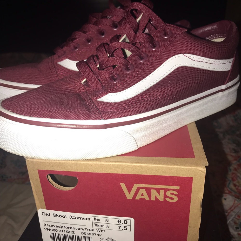 Vans - Picture 2 of 3